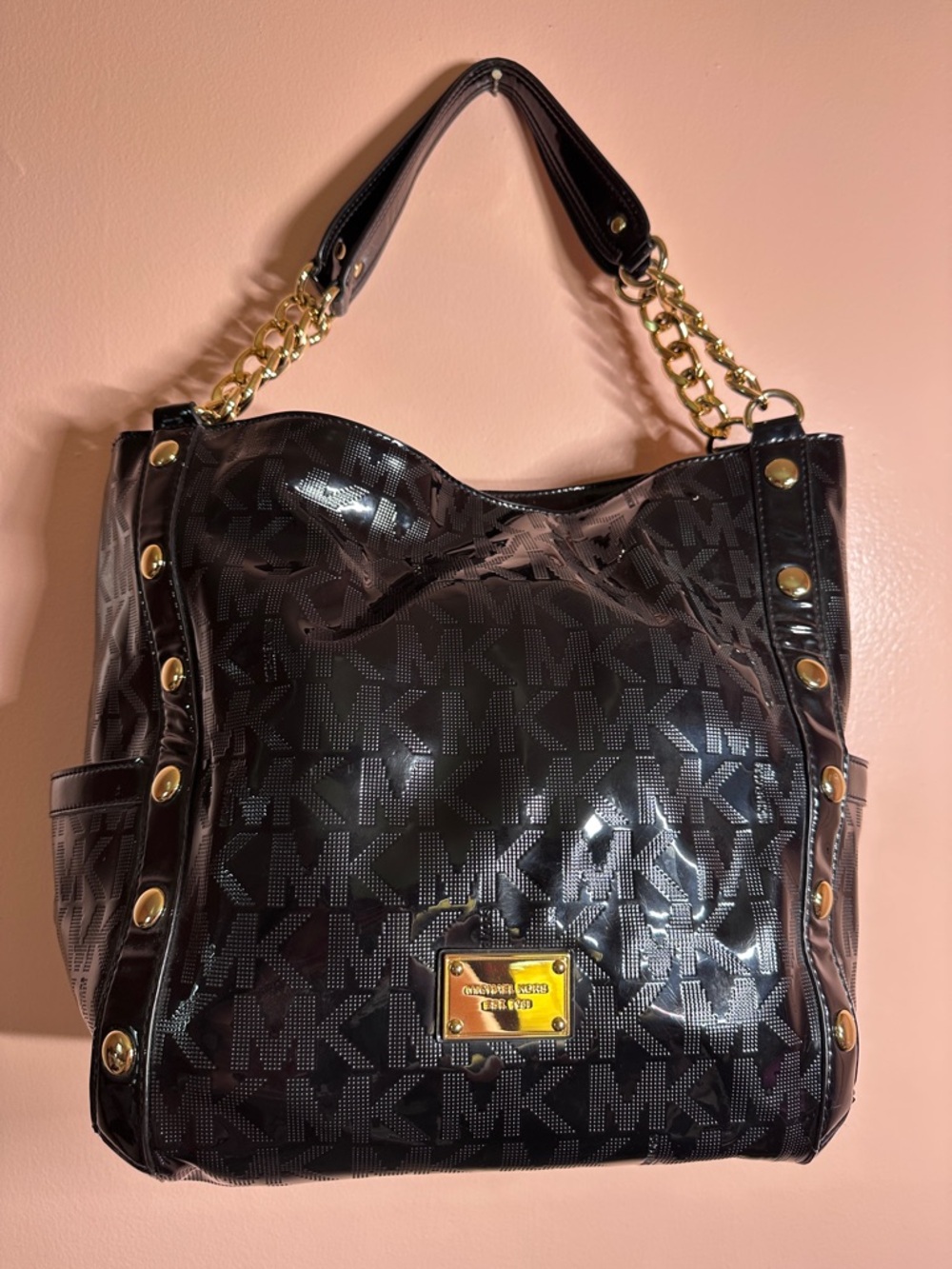 EUC Michael Kors Patent Leather Black Logo Shoulder Bag with Gold Hardware